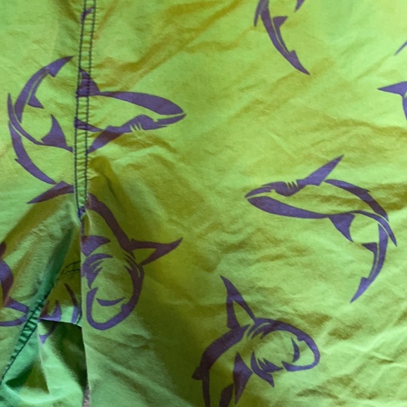 Polo Ralph Lauren Green shark swim trunks pockets - Picture 2 of 6